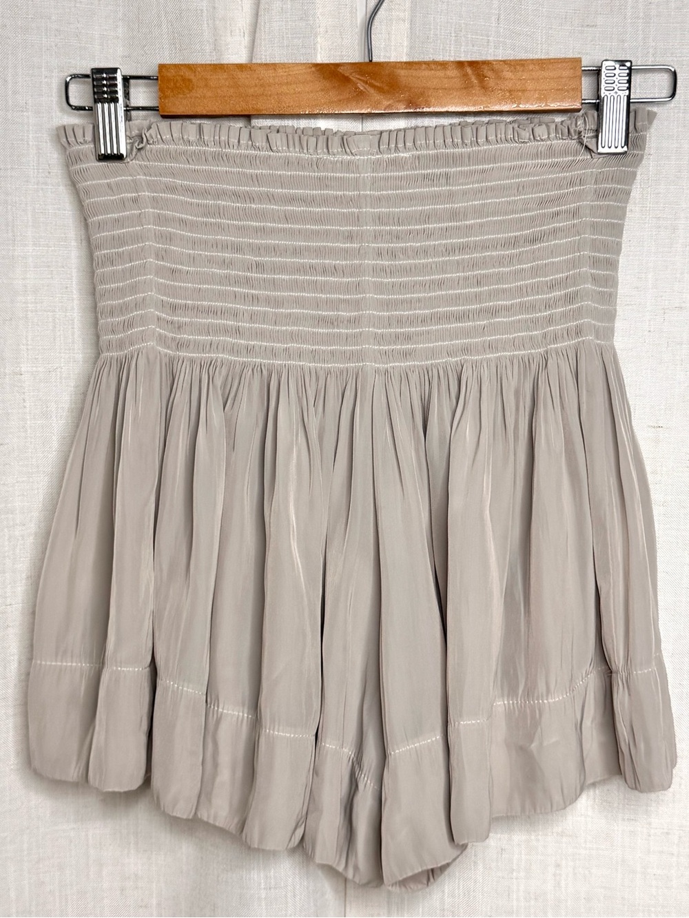Koch Erica Skort Shirred Mini Skirt Shorts Gray Taupe Size Small